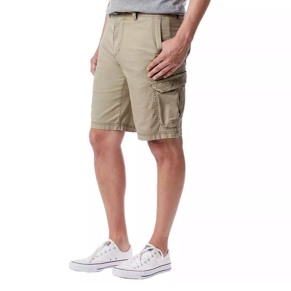 Unionbay Men’s Quest Beige Cargo Shorts Size 34